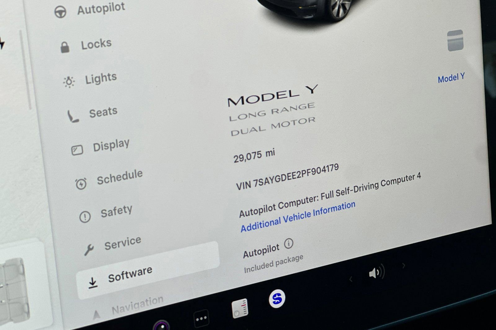 Used 2023 Tesla Model Y Long Range image 26