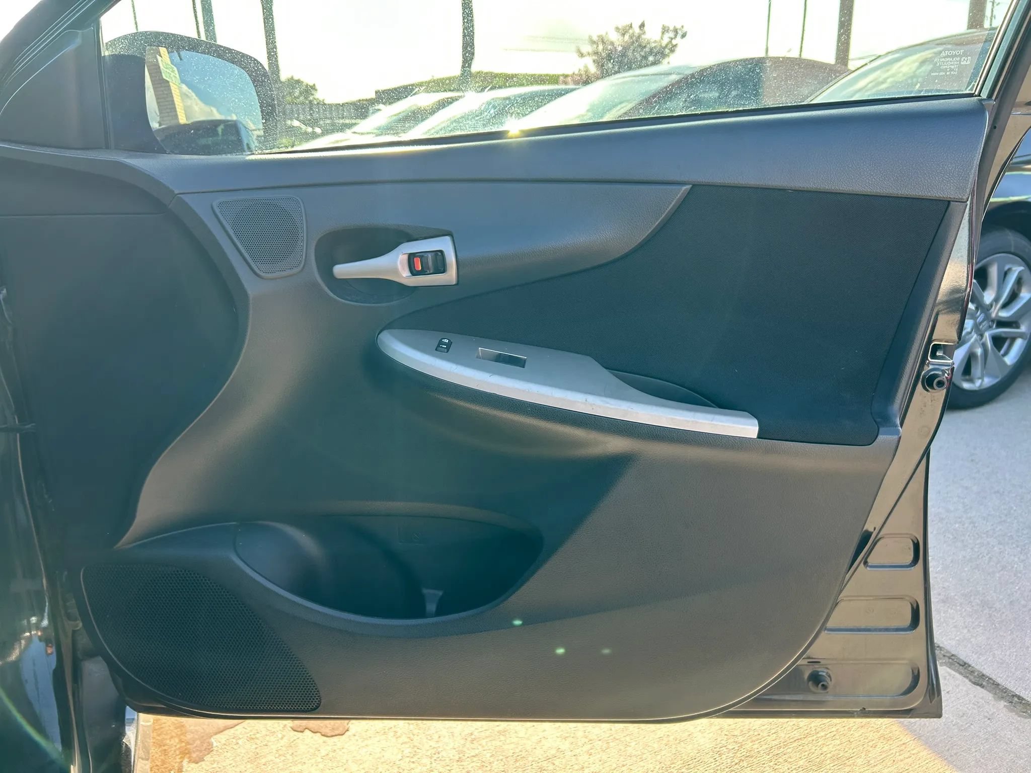 Used 2009 Toyota Corolla XRS FWD image 13