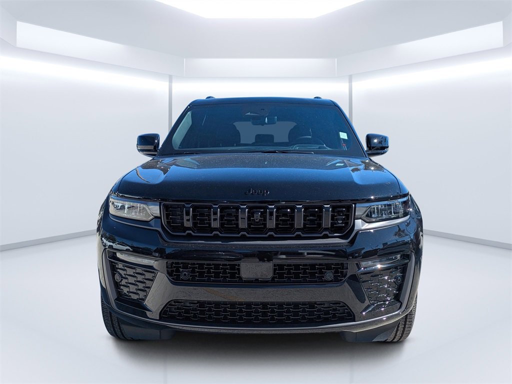 Used 2026 Jeep Grand Cherokee Limited image 9