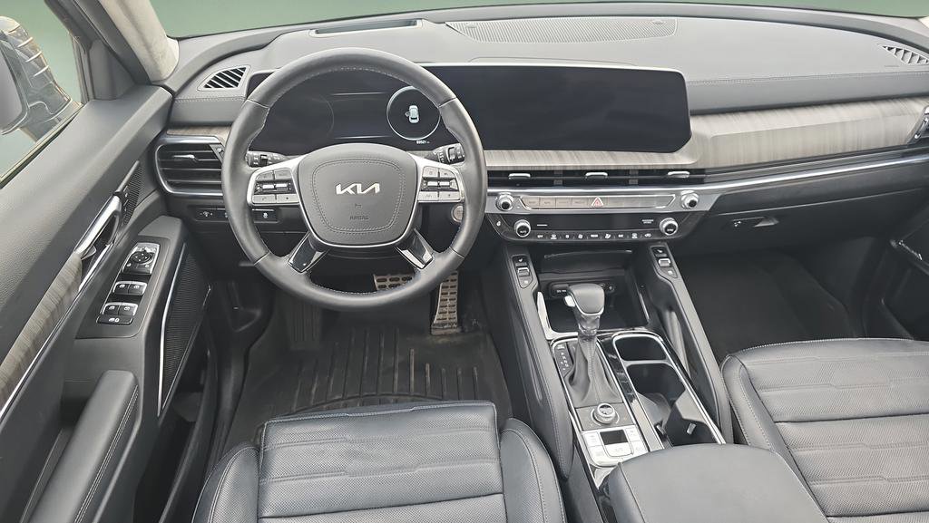 Used 2023 Kia Telluride SX Prestige AWD/4WD image 14