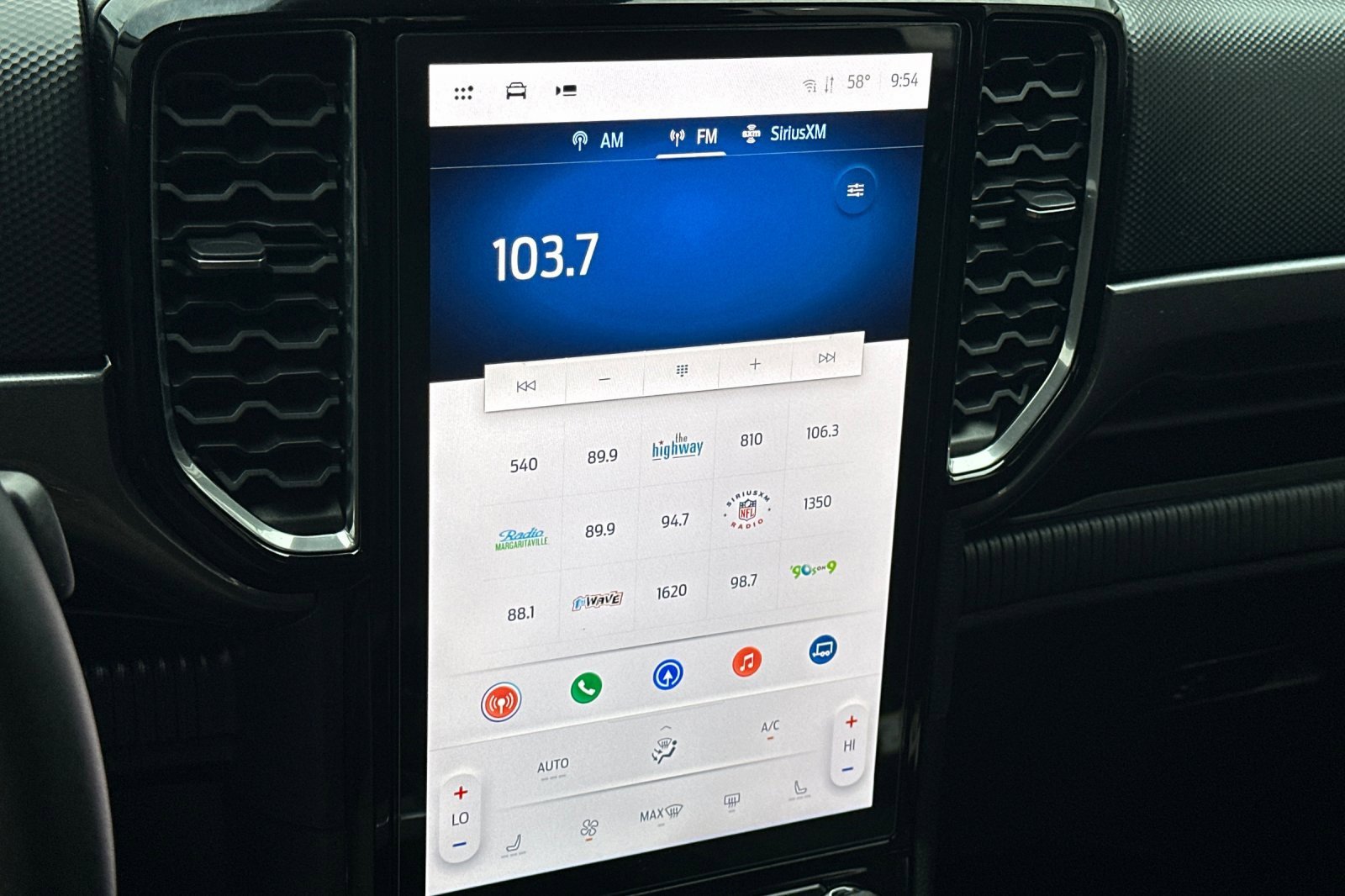 Used 2025 Ford Ranger XLT w/ Equipment Group 301A High image 23