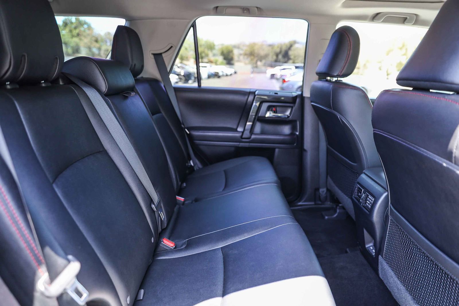 Certified 2024 Toyota 4Runner TRD Off-Road Premium w/ Off Road Premium Plus Package AWD/4WD image 16