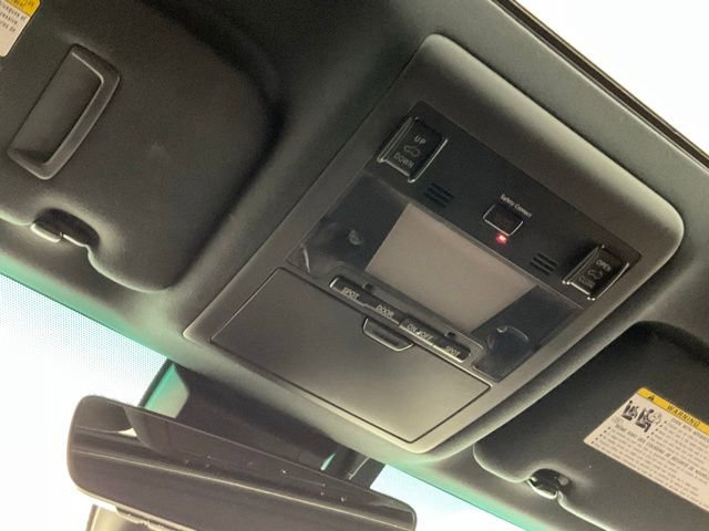 Used 2016 Toyota Land Cruiser w/ Preferred Accessory Package AWD/4WD image 32