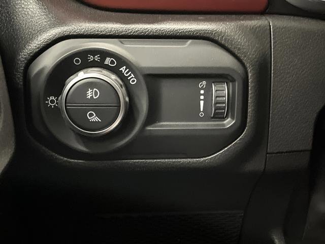 Used 2023 Jeep Gladiator Rubicon w/ Cold Weather Group image 25