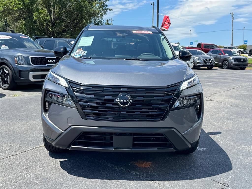 Certified 2026 Nissan Rogue Dark Armor FWD image 8