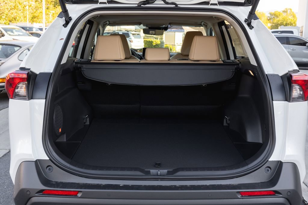 New 2025 Toyota RAV4 XLE Premium image 7