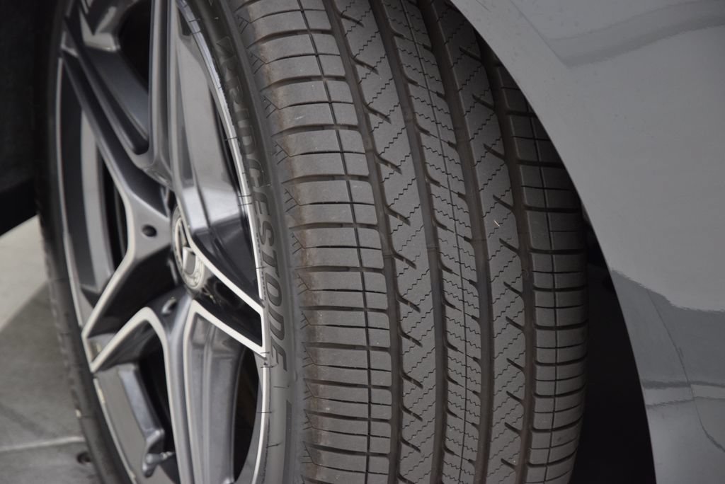 Used 2026 Mercedes-Benz S 580e 4MATIC Sedan image 28