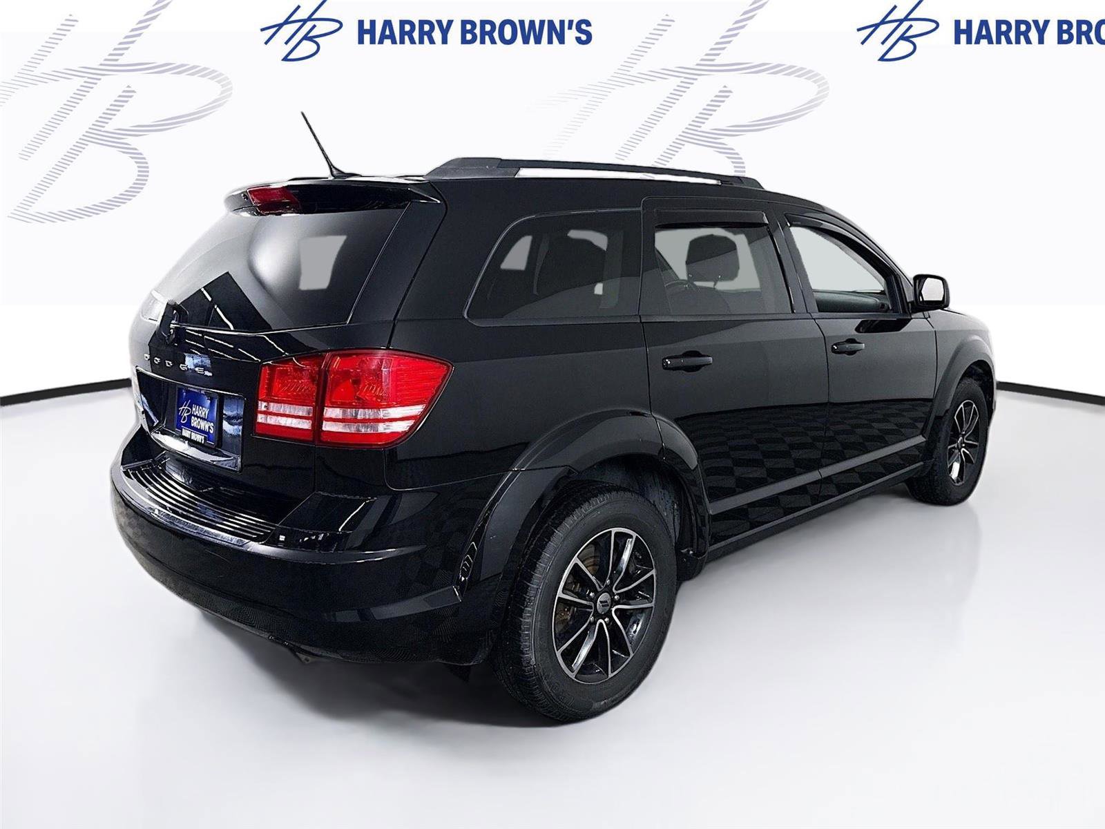 Used 2018 Dodge Journey SE w/ Blacktop Package FWD image 27