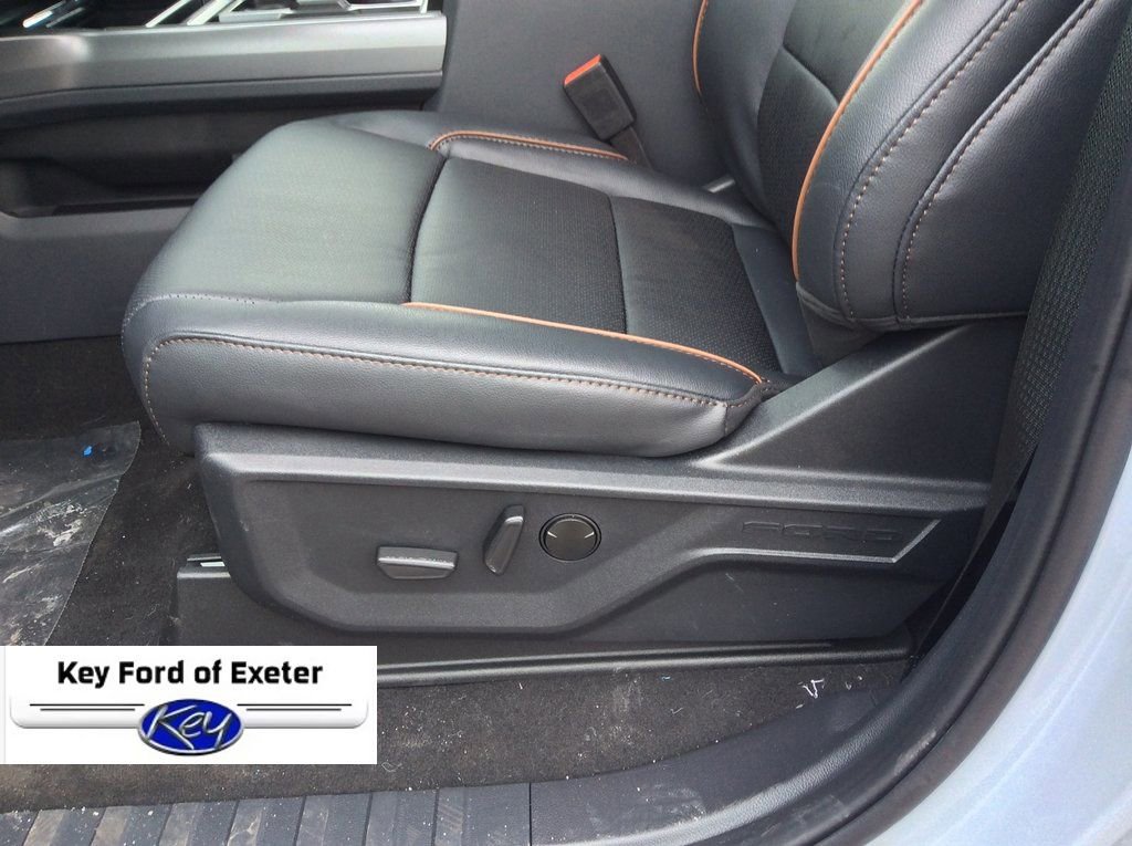 New 2026 Ford F350 Lariat w/ FX4 Off-Road Package image 34