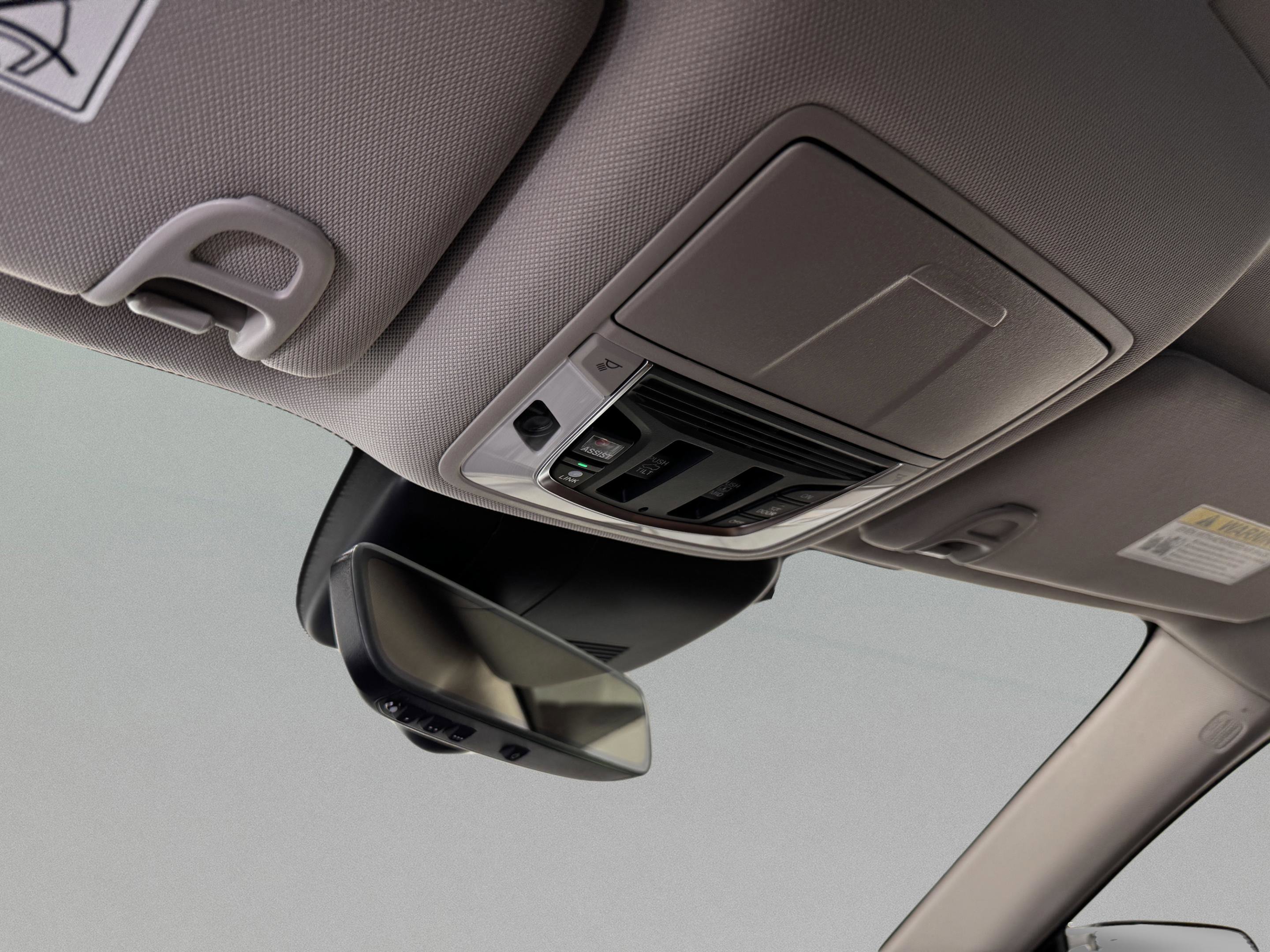 Certified 2025 Acura RDX SH-AWD w/ Technology Package image 31