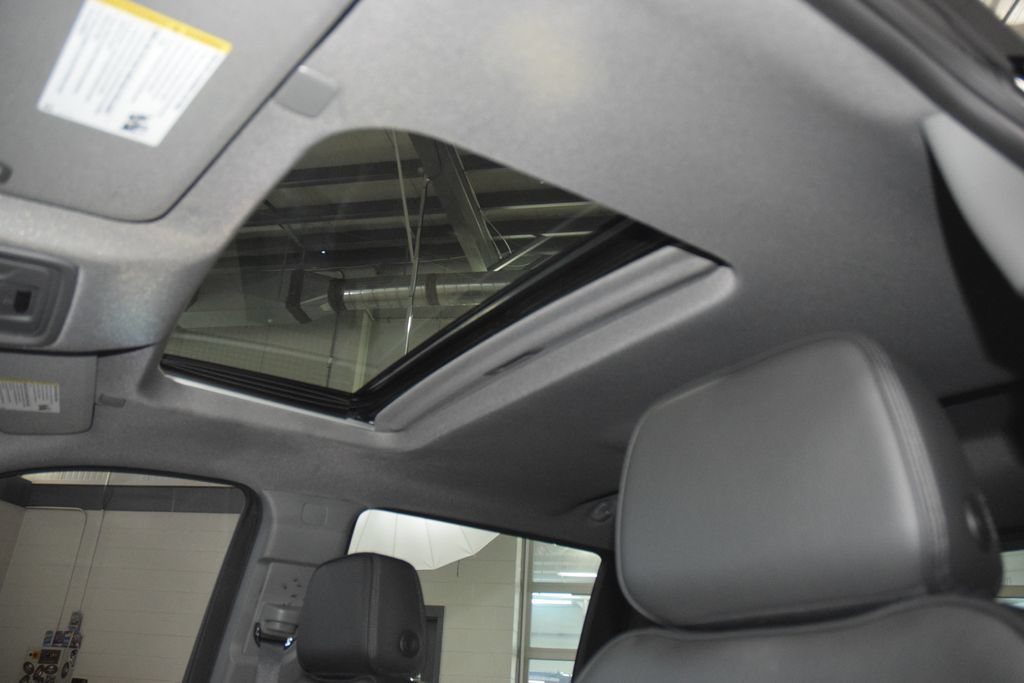 Used 2024 GMC Sierra 1500 Denali AWD/4WD image 49