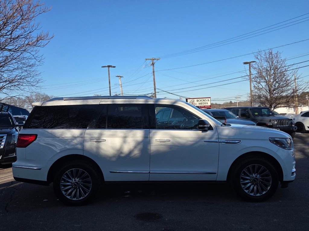 Used 2020 Lincoln Navigator 4WD image 7