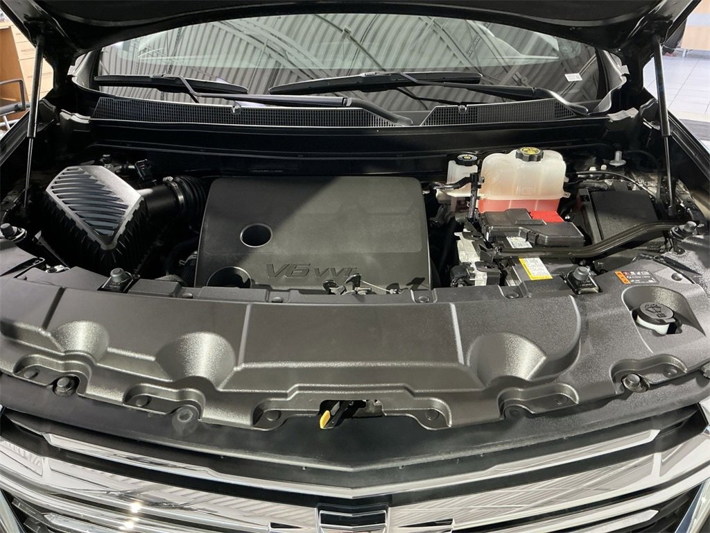 Used 2023 Chevrolet Traverse LT w/ LPO, Roadside Safety Package image 34