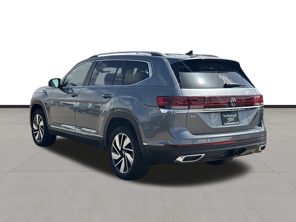 Used 2024 Volkswagen Atlas SEL AWD/4WD image 7
