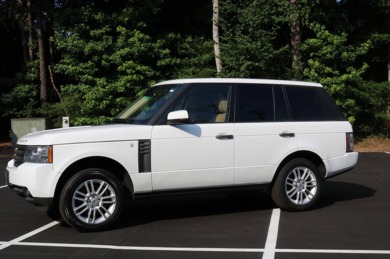 Used 2011 Land Rover Range Rover HSE AWD/4WD image 10