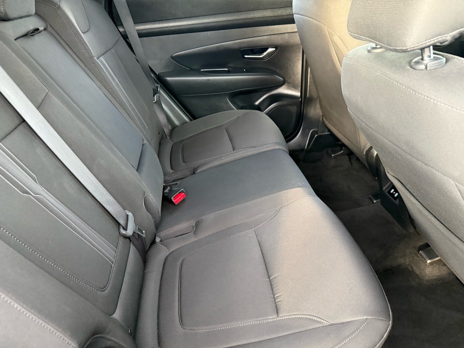 Used 2025 Hyundai Tucson SEL AWD/4WD image 29