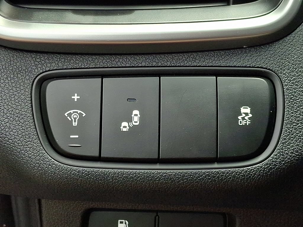 Used 2020 Kia Sorento S FWD image 26