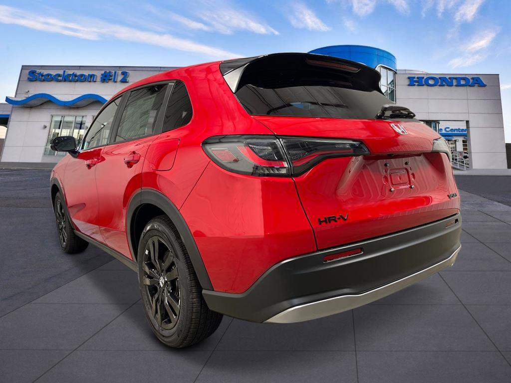 New 2026 Honda HR-V Sport image 3
