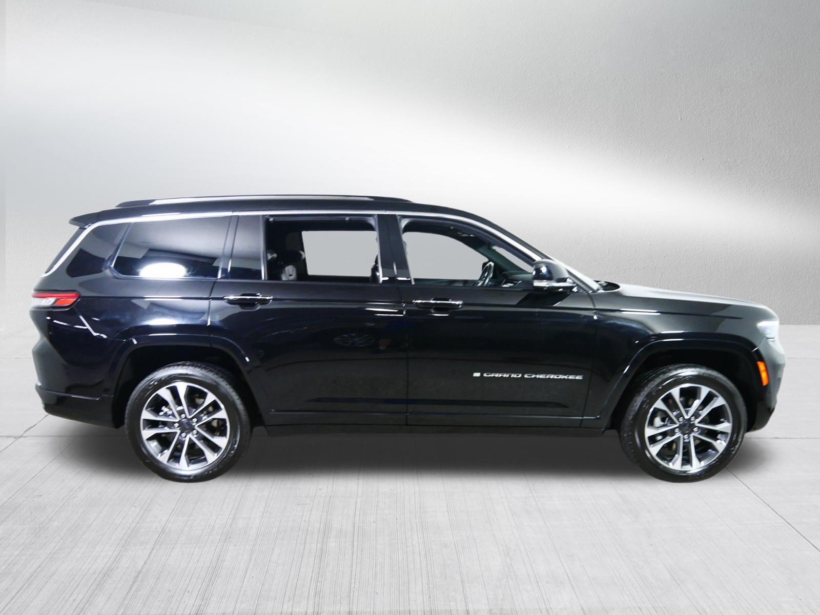 Used 2021 Jeep Grand Cherokee L Overland w/ Advanced Protech Group III AWD/4WD image 8