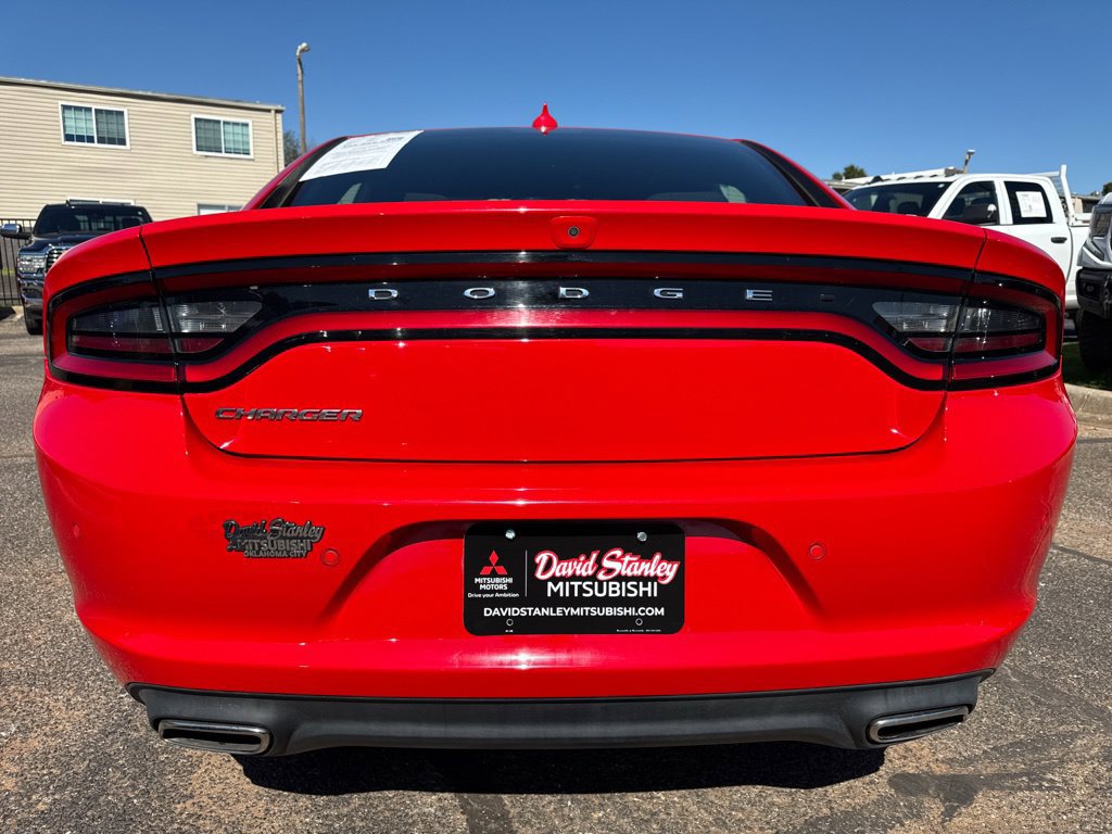 Used 2023 Dodge Charger SXT w/ Cold Weather Package RWD image 5