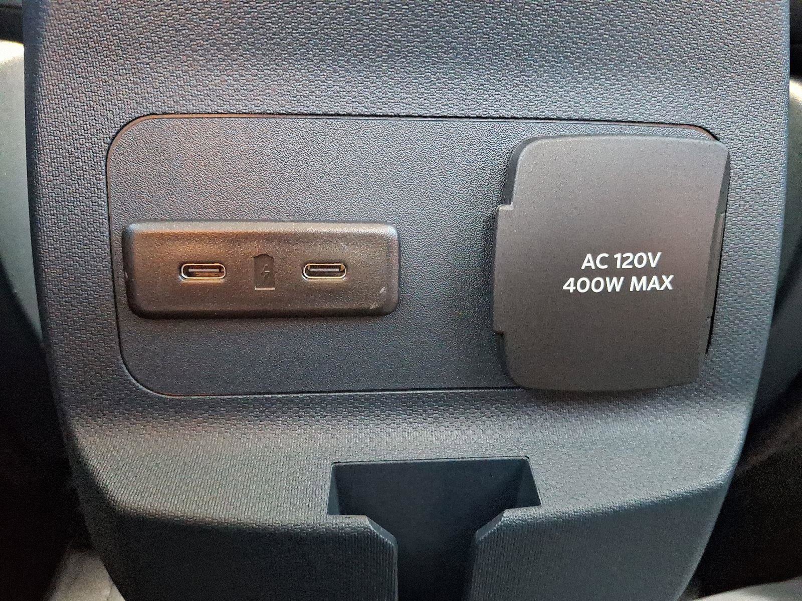 New 2025 Ford Maverick Lariat w/ 4K Tow Package image 7