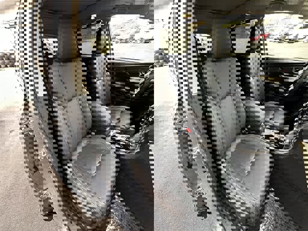 Used 2022 Subaru Ascent Limited w/ Technology Package image 15