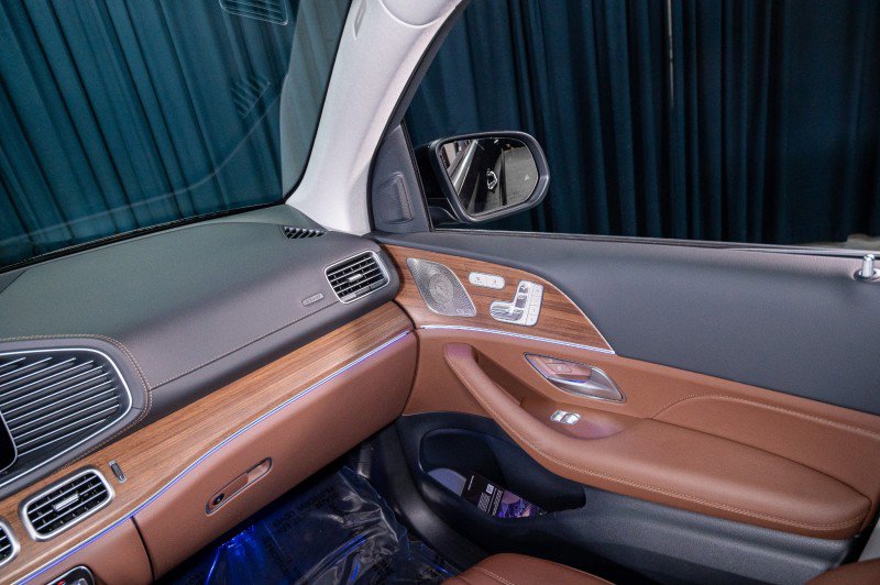 New 2026 Mercedes-Benz GLS 450 4MATIC image 26