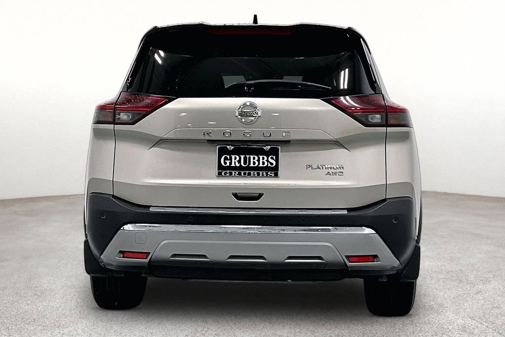 Used 2021 Nissan Rogue Platinum AWD/4WD image 6