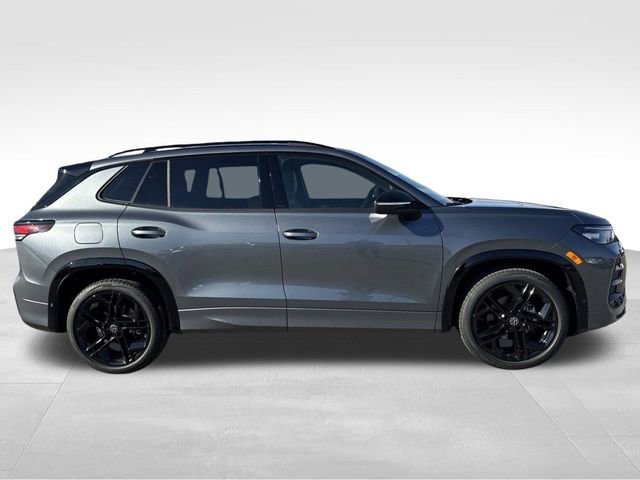 New 2026 Volkswagen Tiguan SE R-Line image 6