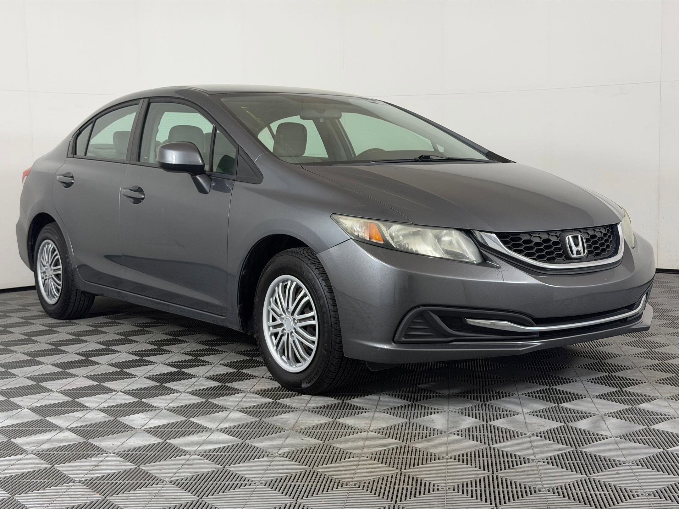 Used 2013 Honda Civic LX image 7