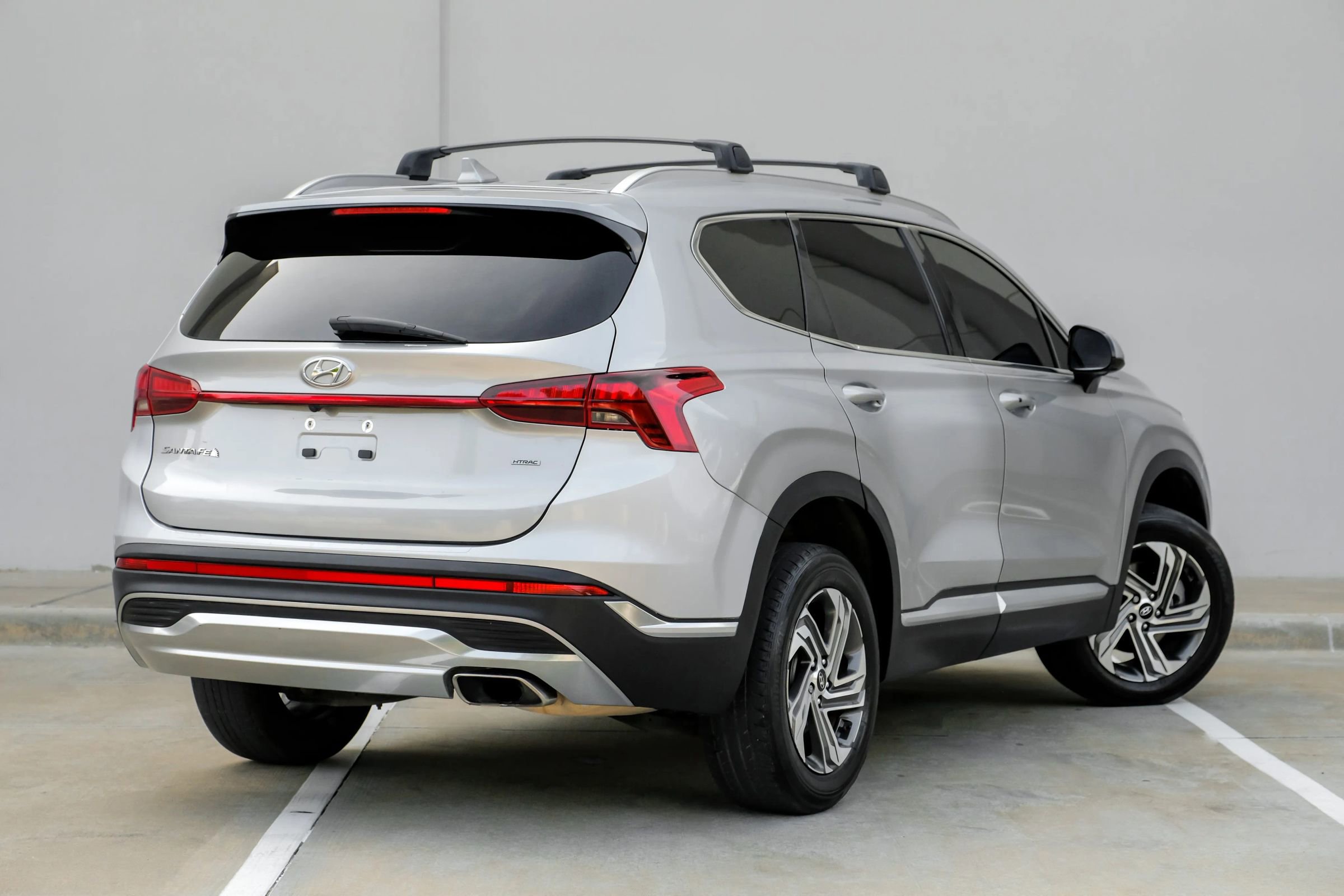 Used 2022 Hyundai Santa Fe SEL image 3