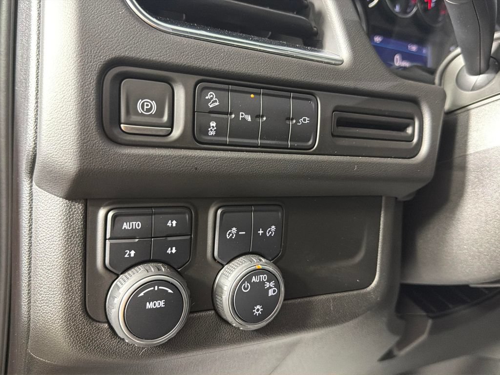 Used 2021 Chevrolet Tahoe Z71 AWD/4WD image 20
