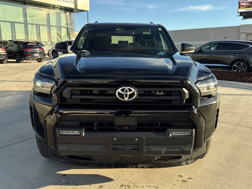 Used 2025 Toyota 4Runner SR5 image 2