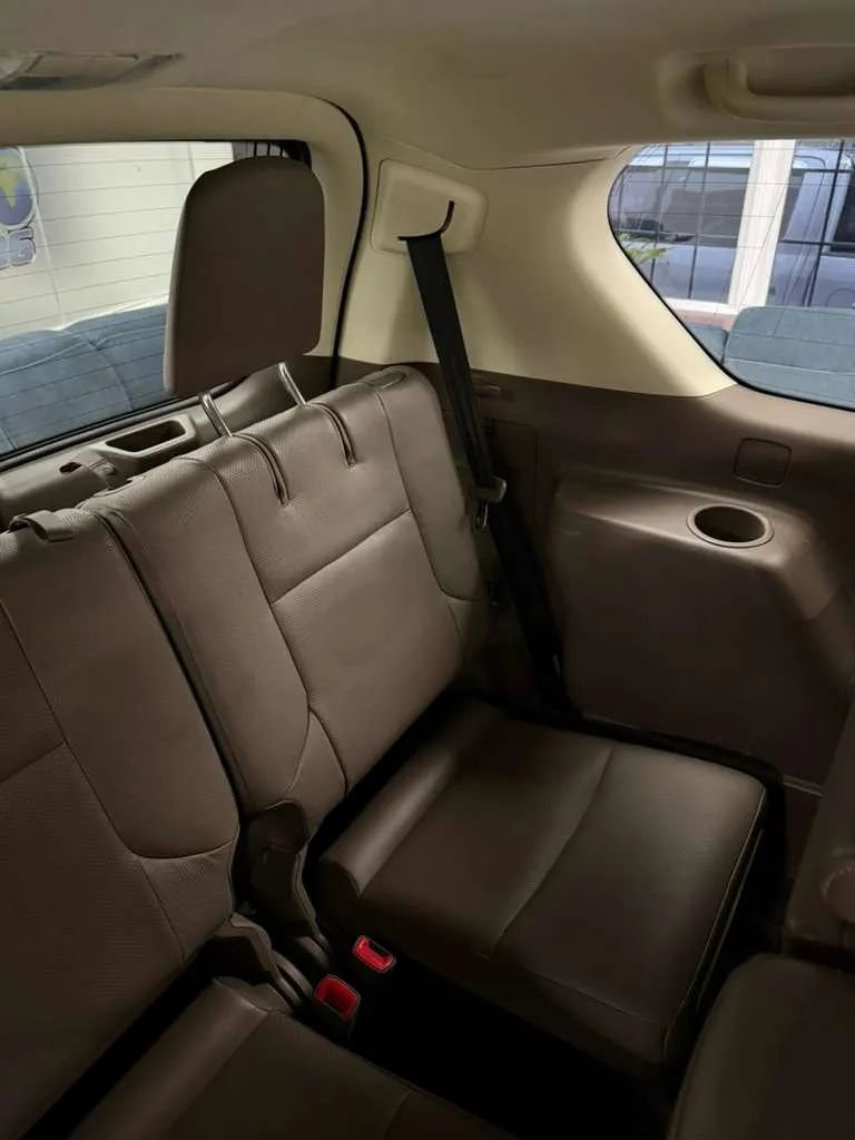 Used 2015 Lexus GX 460 w/ Premium Package AWD/4WD image 10