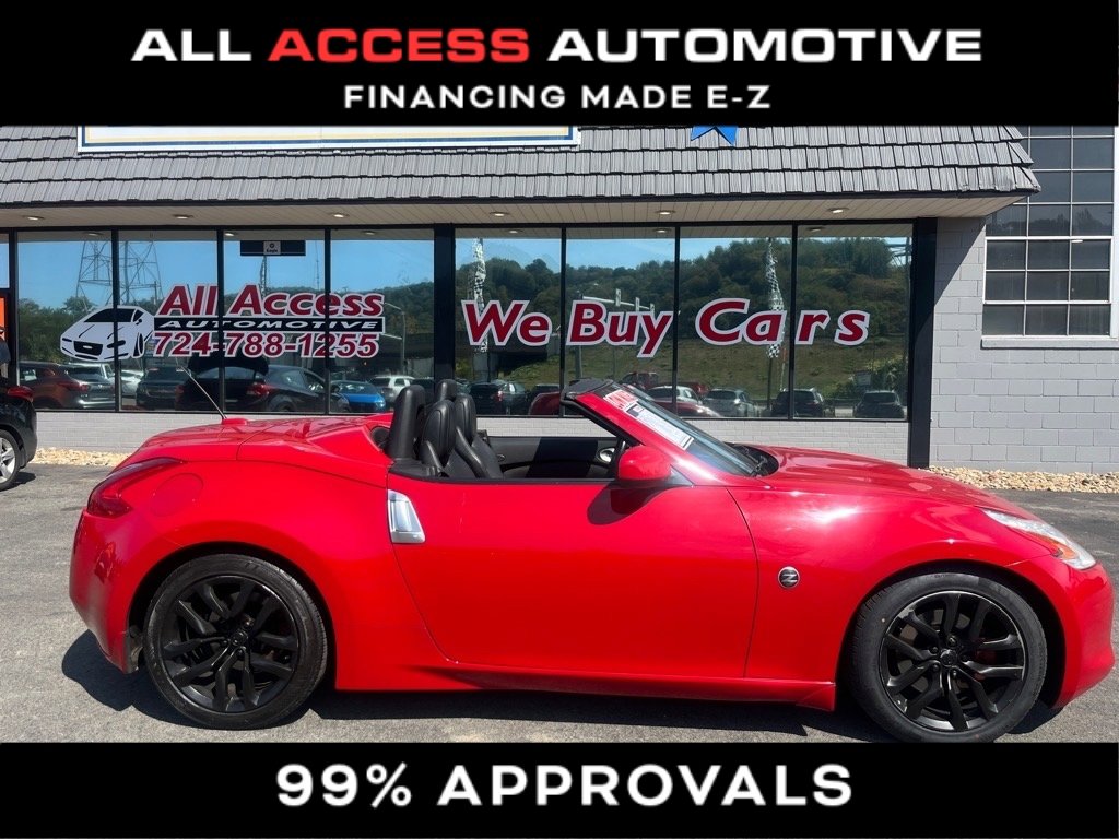 Used 2010 Nissan 370Z Touring image 1