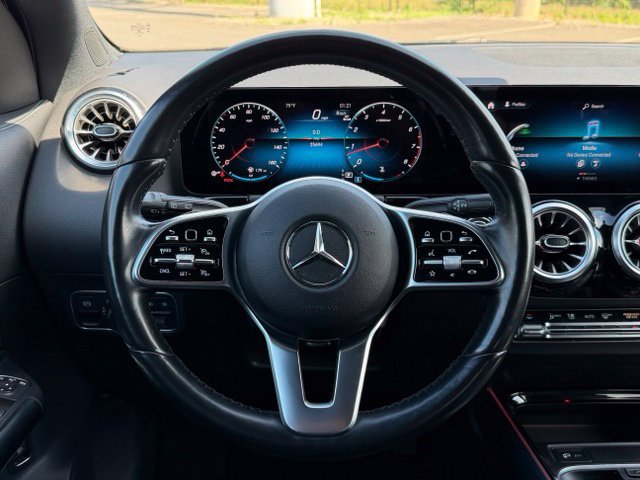 Used 2023 Mercedes-Benz GLA 250 4MATIC image 13