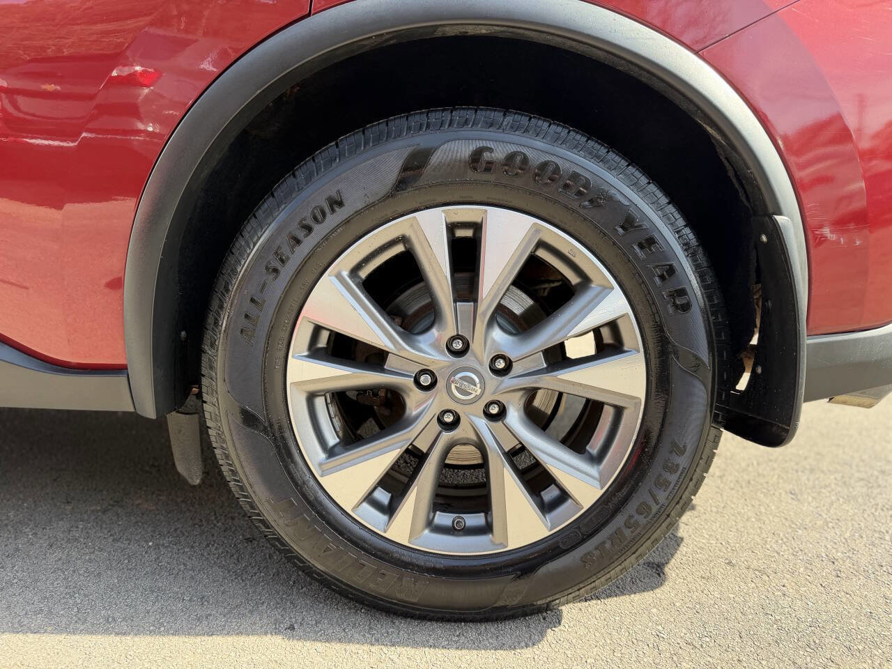 Used 2017 Nissan Murano SV image 11