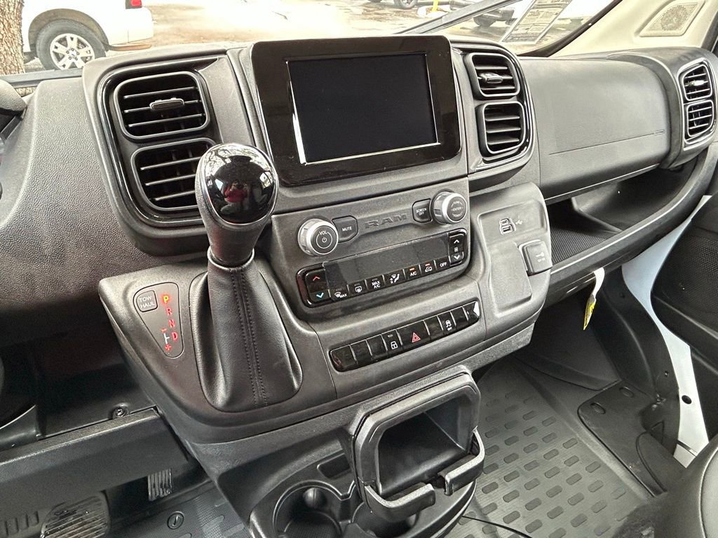 New 2024 RAM ProMaster 3500 w/ Convenience Group image 10