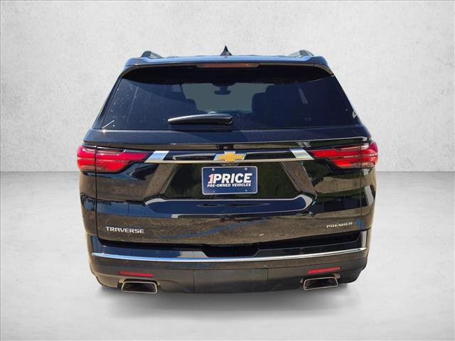Used 2023 Chevrolet Traverse Premier w/ LPO, Cargo Package FWD image 7