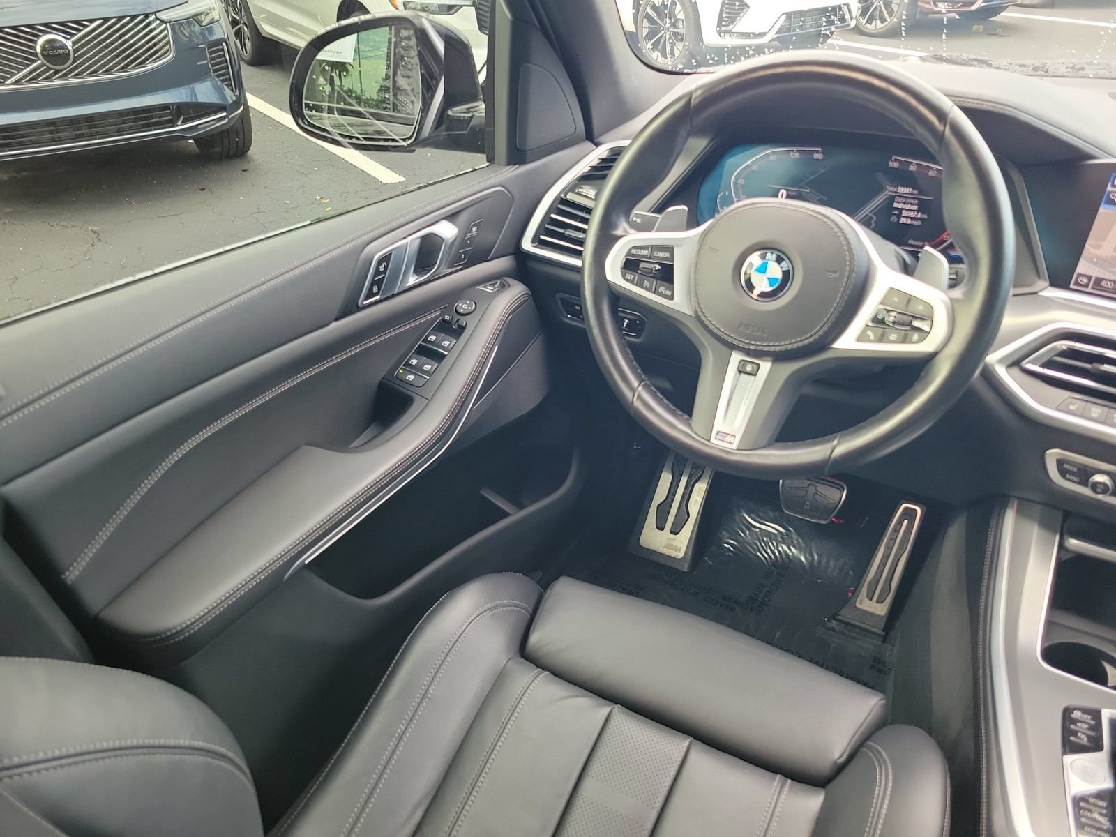Used 2022 BMW X5 xDrive40i w/ M Sport Package AWD/4WD image 16