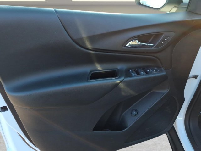 Used 2020 Chevrolet Equinox LT w/ Driver Convenience Package FWD image 14