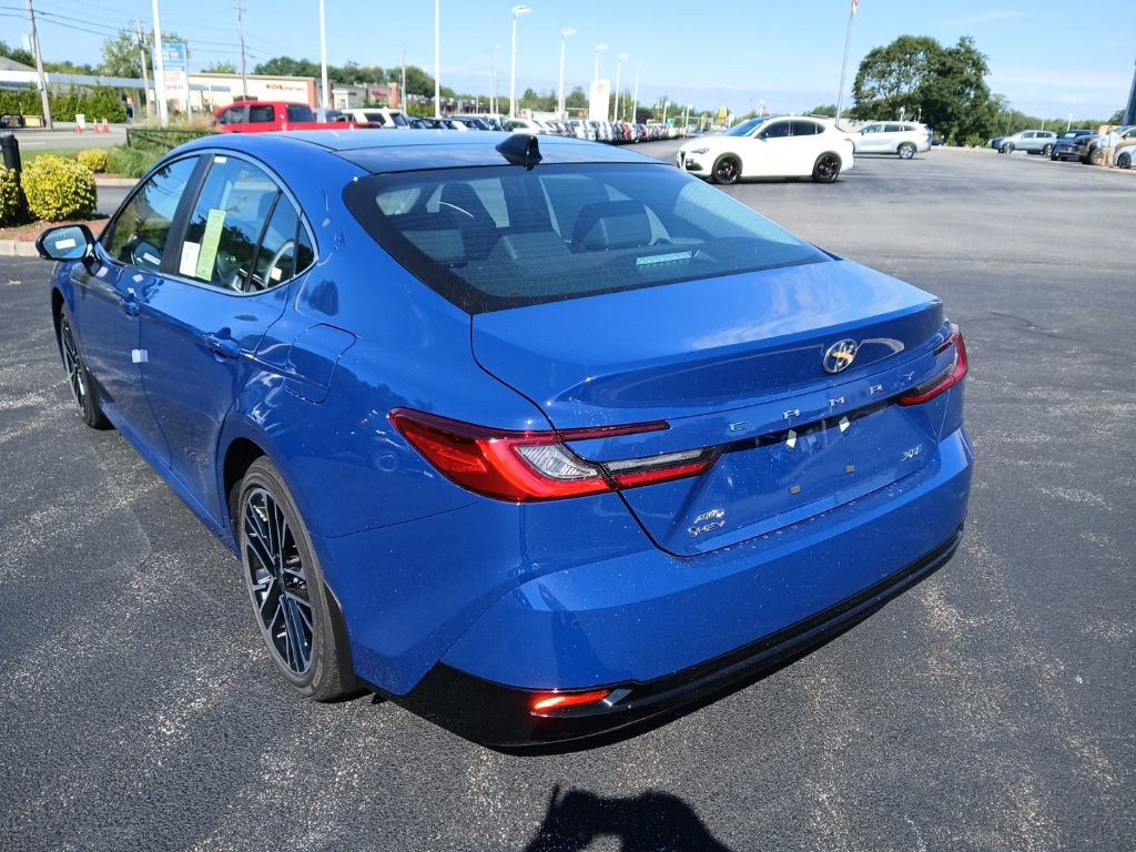 New 2025 Toyota Camry XLE image 3