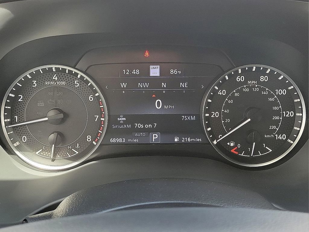 Used 2022 Nissan Armada Platinum w/ Captain's Chairs Package AWD/4WD image 17