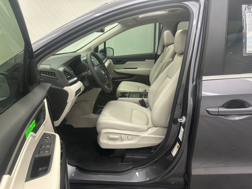 New 2026 Honda Odyssey EX-L image 9