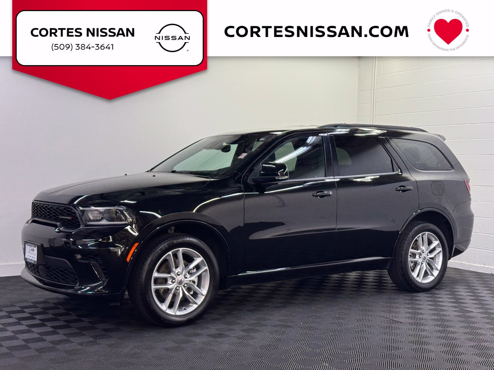 Used 2024 Dodge Durango GT AWD/4WD image 1