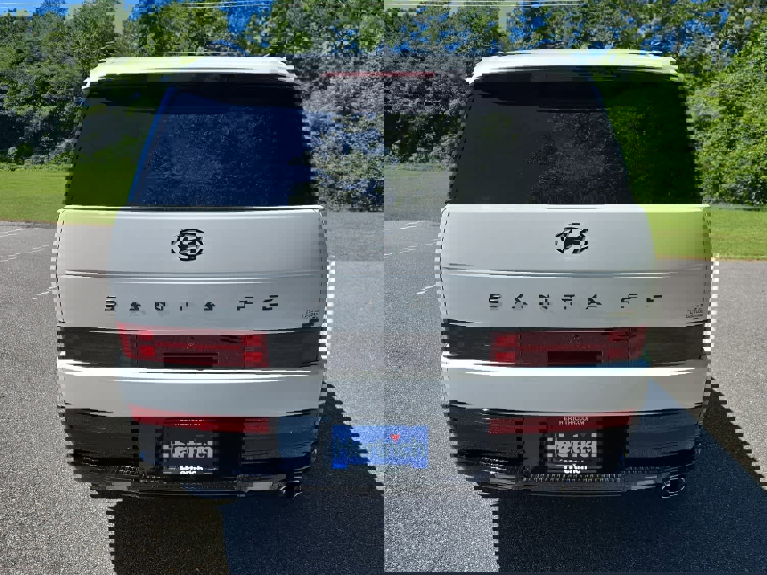 Used 2024 Hyundai Santa Fe Calligraphy image 4