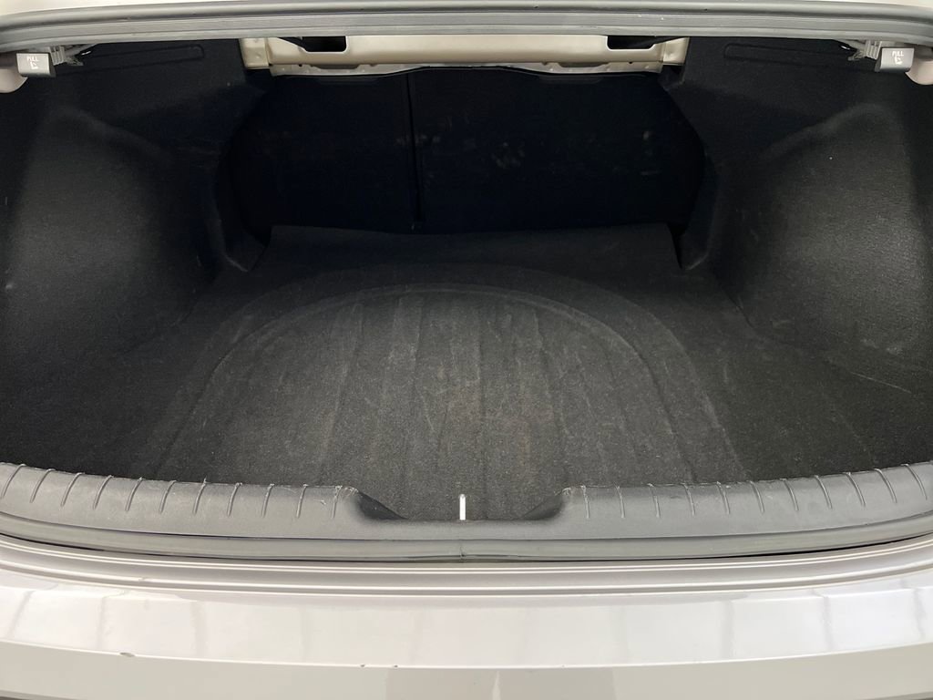 Used 2025 Hyundai Elantra SEL image 26