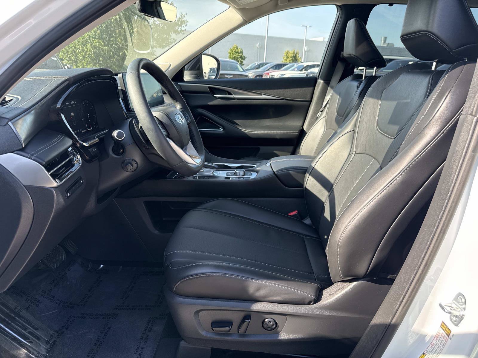 Used 2026 INFINITI QX60 Luxe w/ Cargo Package AWD/4WD image 21