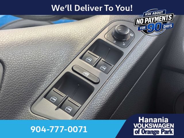 Used 2017 Volkswagen Tiguan Limited w/ Alloy Wheels Package FWD image 23