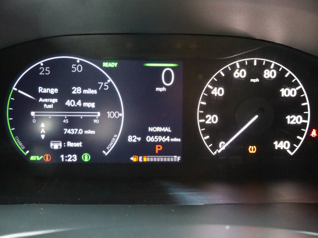 Used 2024 Honda CR-V Sport Touring image 27